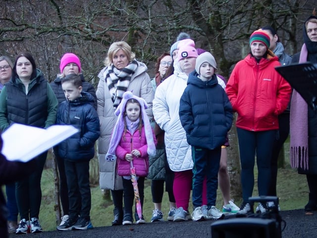 Residents of Creggan and people from across the city came together at Creggan Country Park earlier this morning to welcome the sunrise and begin a day of events across the neighbourhood to mark the Equinox.