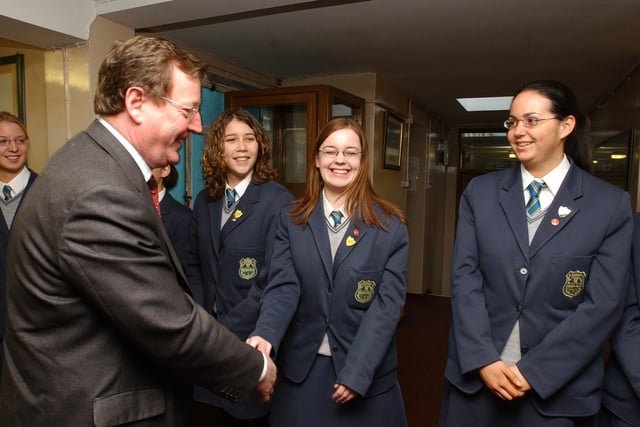 David Trimble meets Thornhill College students before giving a talk on politics.
