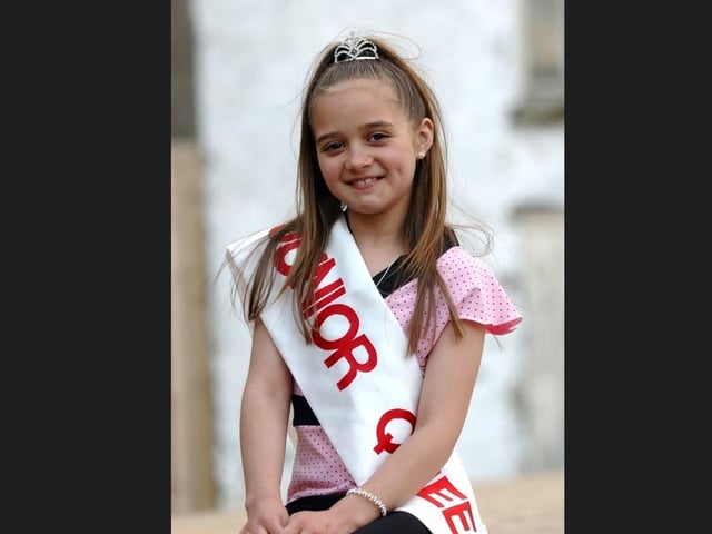 Eight years-old Michaela Henderson, from Drumcarbit, Malin, Clonmany Festival Junior Queen. (2707C01)