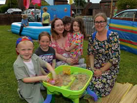 Jaden, Sophie, Katie McConnell, Evie, Aries and Claire Doherty were at the recent Habinteg Big Beach Lunch at Farland Way. Photo: George Sweeney. DER2325GS – 026
