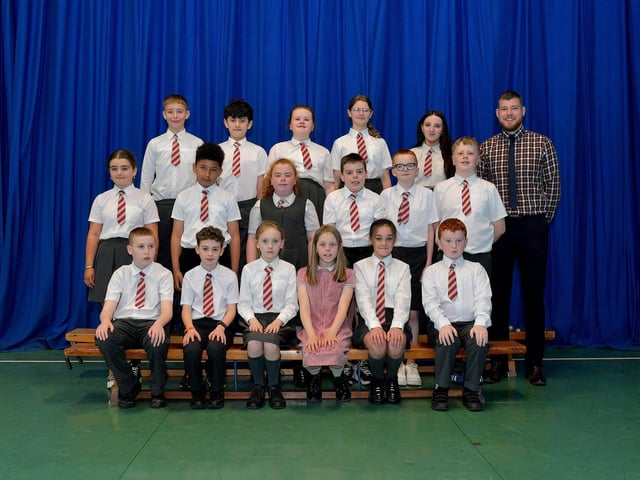 Mr Lagan’s P7 leavers class at Holy Family Primary School. DER2321GS – 31