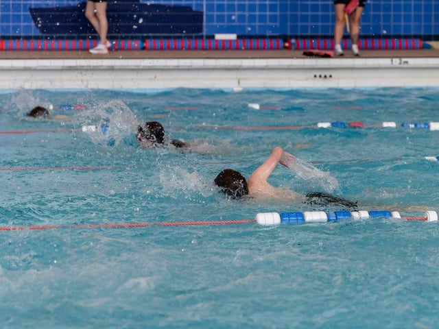 Having a splashing times at the Caina Healey Children's Try-a-Tri, a special event organised by the Bogside and Brandywell Health Forum in partnership with the Danny Quigley Fund.