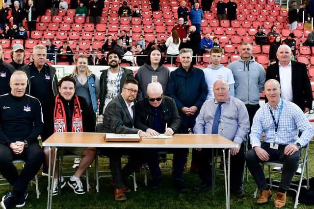 A plaque to commemorate the twinning, was presented to representatives from The Life Hack Project, Derry City and Strabane District Council and Derry City Football Club before the weekend’s League of Ireland Premier Division home game against Cork City.