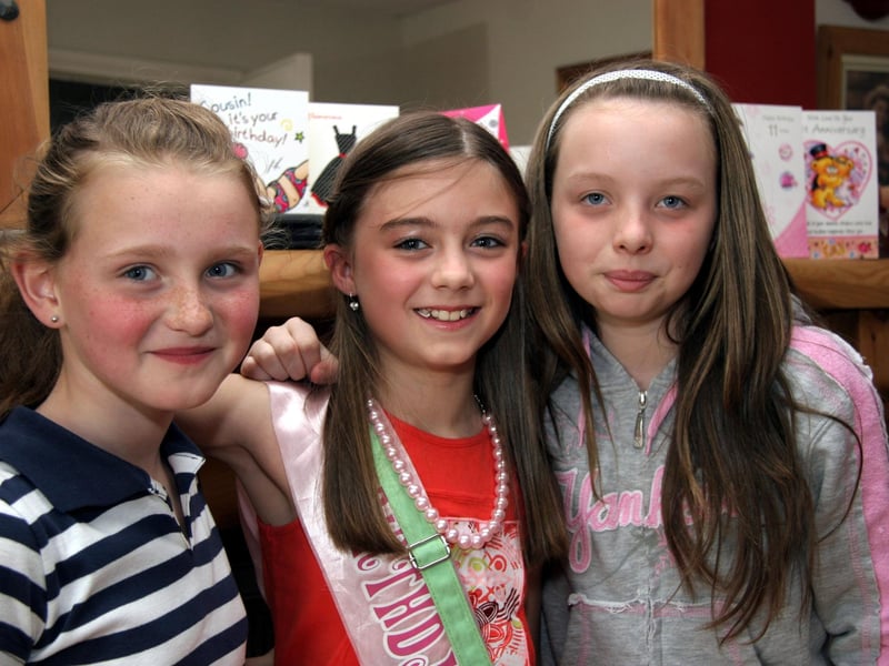 Caitlin, birthday girl Kelsey and jodie smile for the camera at the party 0504JML : Parties and celebrations June 2006: Kelsea Doherty.