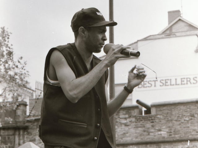 Shaggy performing at the BBC Radio 1 roadshow in Derry in July 1993.