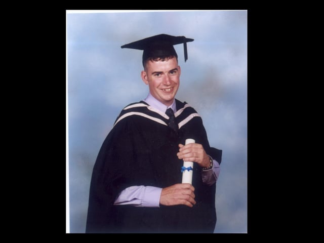 Derry graduations from August 2003