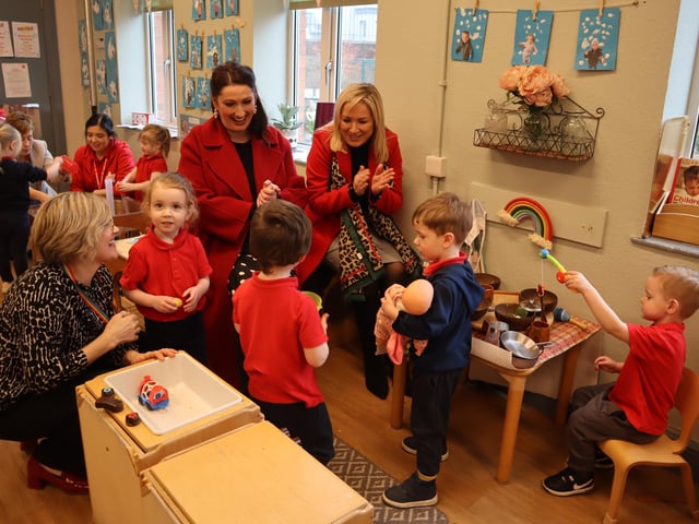 The First and Deputy First Ministers enjoyed playtime at Action for Children in Ebrington. Also pictured is Lorna Ballard, Director of the charity in Northern Ireland
