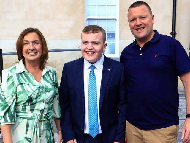 John McCormack with dad Notel and mum Roma at the Ardnashee formal held in the Ebrington Hotel. (Photo - Tom Heaney, nwpresspics) : .