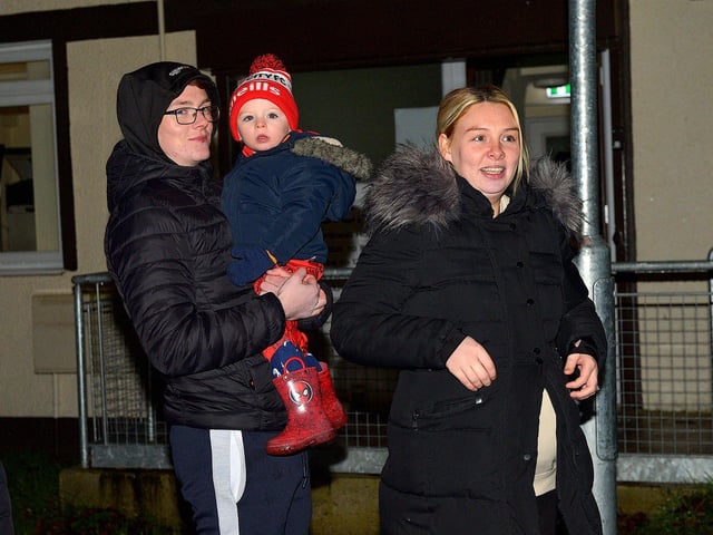 Families gather to greet Santa at the Creggan Community Collective, Cromore Gardens, on Friday evening last. DER2249GS – 31