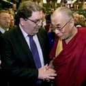John Hume with the Dalia Lama at the European Parliament in Strasbourg in 2001. (Photo by FRANCK FIFE / AFP) (Photo by FRANCK FIFE/AFP via Getty Images)