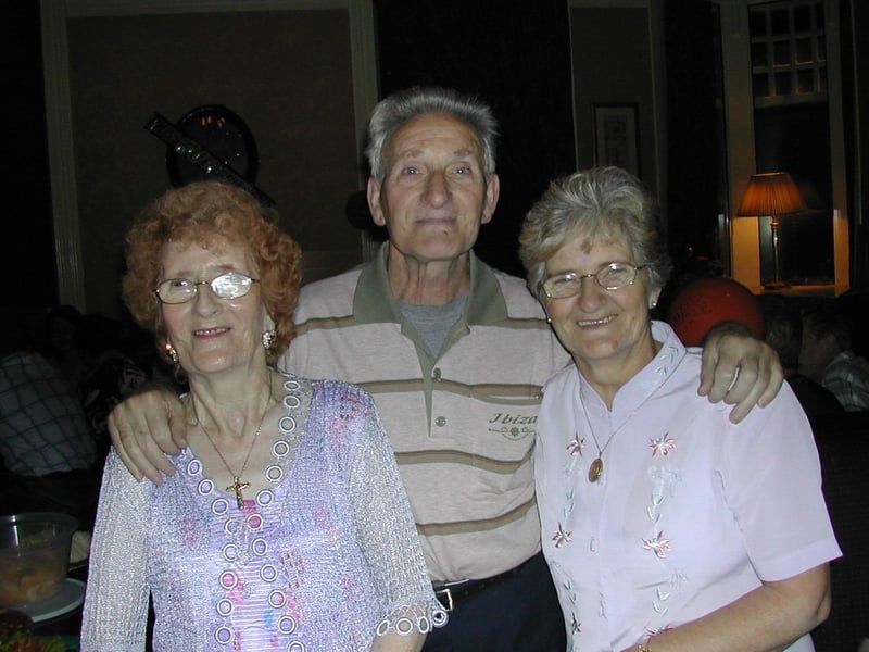 Derry people partying in September 2003
