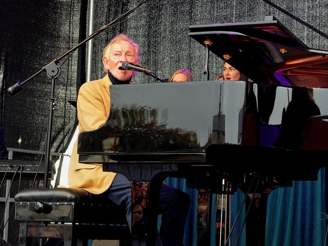 Phil Coutler pictured during the live performance of his iconic hit ‘The Town I Loved So Well’ in Ebrington Square on Saturday afternoon last. Photo: George Sweeney. DER2240GS – 12