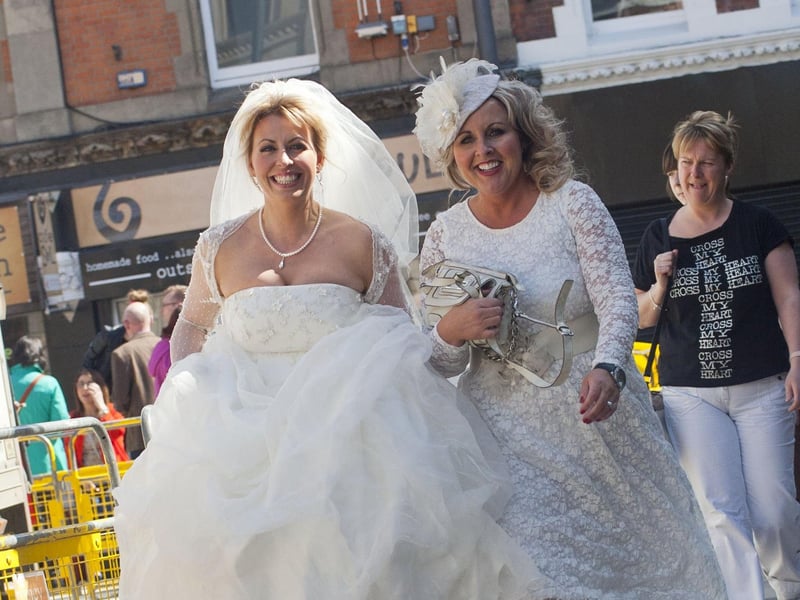 Denise O'Boyle & Celina Doherty. (3004-GMI-24)