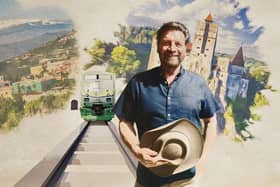 Nick Knowles