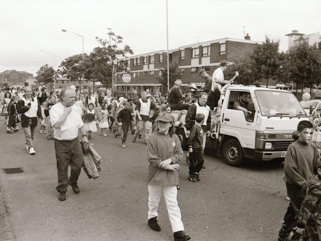 A look back at Féile celebrations and parades from August 1994.