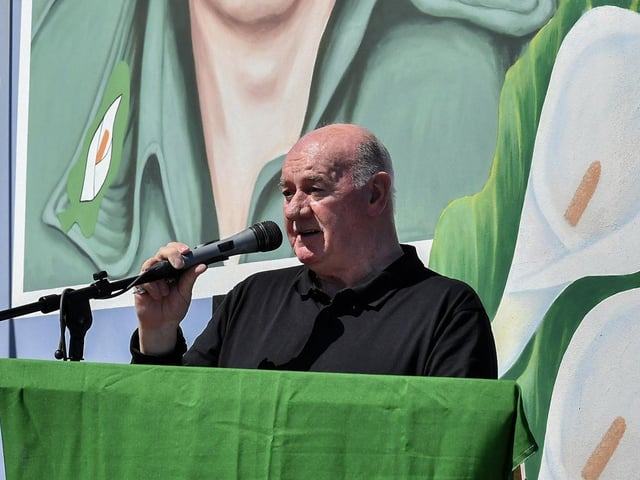 Danny McBrearty addressing the attendance at the 44th anniversary commemoration for his brother IRA Volunteer George McBrearty held at the the Crann na Poblachta (Tree of the Republic) monument at Rinmore Drive in Creggan on Sunday afternoon. George McBrearty and Charles ‘Pop’ Maguire were killed by British undercover soldiers at the bottom of Southway on May 28, 1981. Photo: George Sweeney