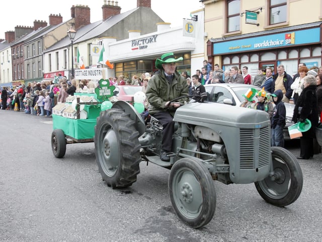 St Patrick's Day Buncrana 2005.