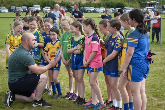 Shane McDaid, Burt GAA coach, gives the young players some tips and advice at the club's Skills Day on Sunday last.