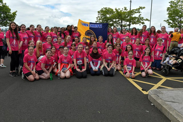 Lumem Christi College took part in the annual Foyle Hospice Walk and Run on Sunday morning. Photo: George Sweeney. DER2324GS –