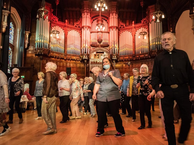 The Mayors Tea Dance in the Guildhall. Picture Martin McKeown. 09.11.22:.:The Mayor's Tea Dance