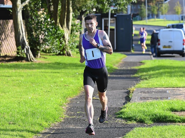 Foyle Valleys Matthew McLaughlin winner of the inaugural Galliagh Féile 5K road race on Friday evening. Photo: George Sweeney