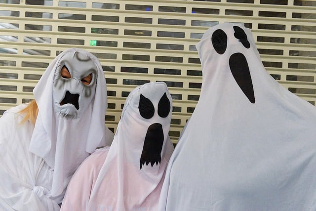 Ghosts and ghouls gathered at Foyleside Shopping Centre on Sunday afternoon for the ‘Squadghouls’ Halloween event.  Photo: George Sweeney.  DER2244GS – 004