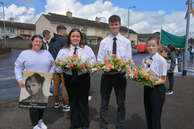 Young republicans with wreaths and a portrait of Margaret McAnaney (18), a member of Cumann na mBan, who died at Burnfoot in Co. Donegal on May 31, 1922, following the accidental discharge of a weapon.