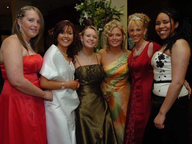 Group picrtured at te oakgrove College Formal at the Tower Hotel. Included, are Sandra Deehan, Ciara Doherty, Natalie Phelan, Carla McBride, Shauna Powell and Rudie Damijo. (2702A07) : .