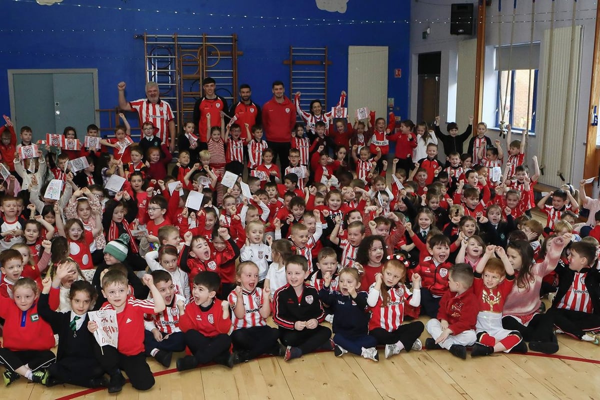 In photos: Derry City F.C players visit St Patrick's P.S