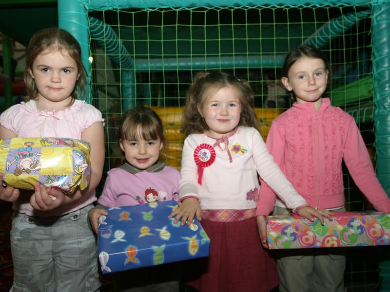Derry parties in October 2003