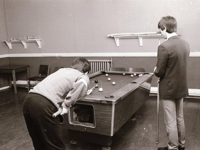 Enjoying a game of snooker back in April 1984.