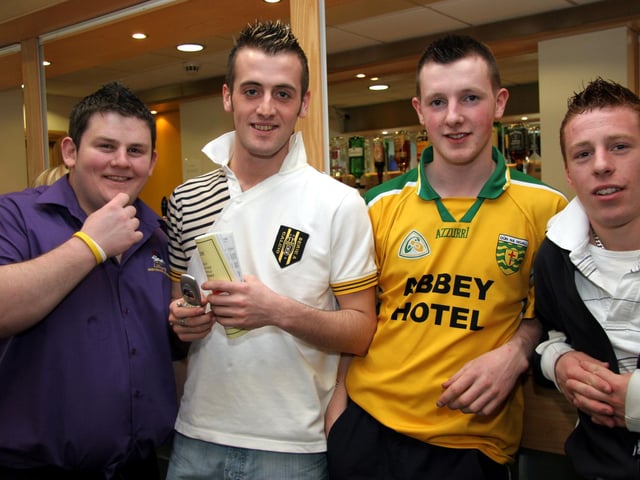 Mickey Laverty, Mark Foley, Mickey Gallagher, Michael O'Rourke 0529JML : Parties and celebrations across Derry in May 2006.