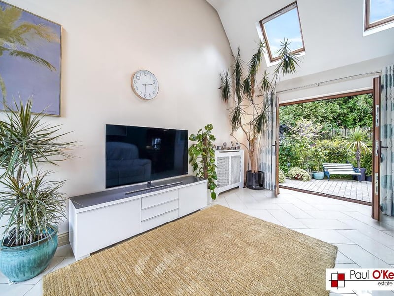 Stunning six bed, five bath property for sale in Victoria Gate