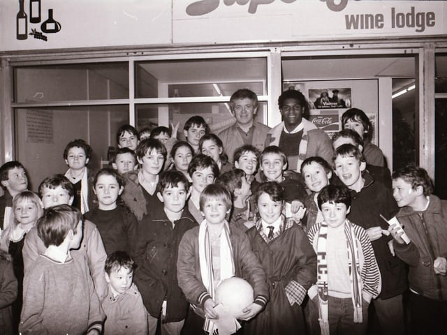 Derry City FC star Nelson Da Silva signing autographs with young fans at Superfare.
