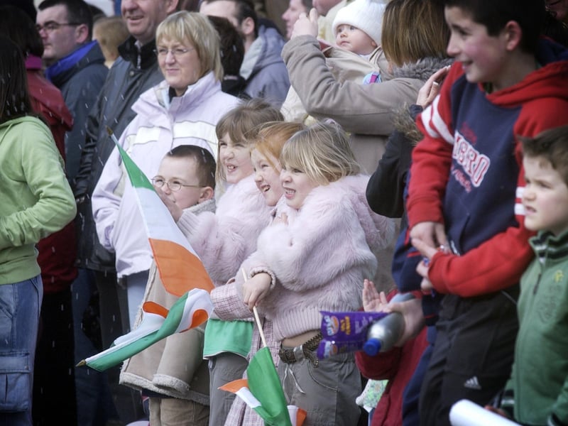 Enjoying the float parade on St Patricks Day. (2103PG10) : St Patrick's Day in Moville in 2006.