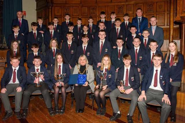 The Mayor Councillor Sandra Duffy welcomed pupils from Lisneal College to the Guildhall as she recognised the hugely successful cricket teams who claimed four trophies last season including the, U15 Ulster Schools Cup,Under 14 Derriaghy Cup, U13 Slemish Cup, U12 Wesley Ferris Cup. Picture Martin McKeown. 26.01.23:.