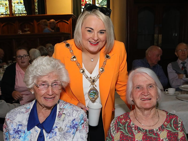 Mayor Sandra Duffy at the Tea Dance with sisters May and Rita. (Photo - Tom Heaney, nwpresspics)