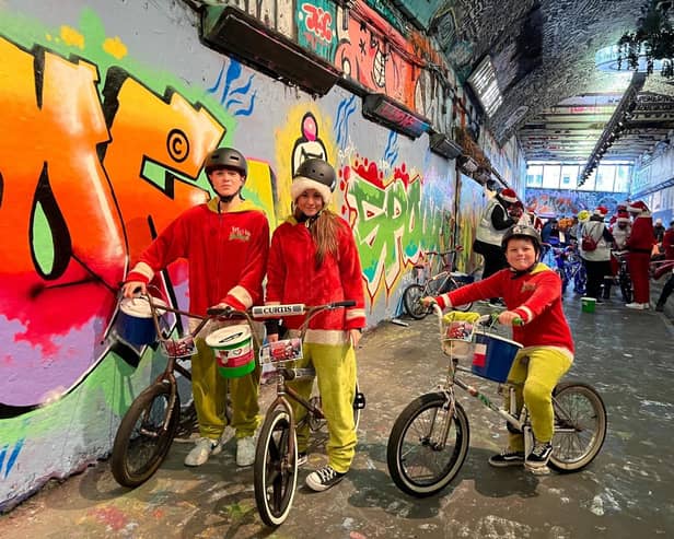Niall Kelly, Caitlin Wright & Tommy Wright at Santa Cruise 9 in 2023