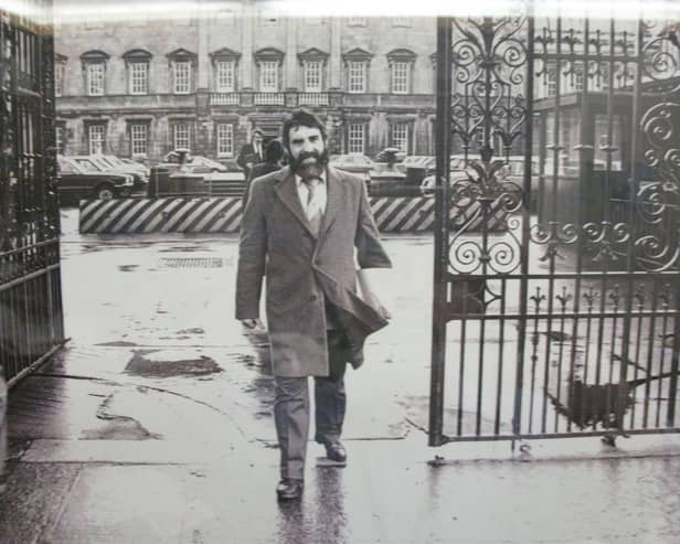 Pádraig MacLochlainn condemned the IRA murder of prison officer Brian Stack as ‘absolutely wrong’ in the Dáil this week and said a ‘litany of failures’ in an An Garda Síochána’ into the killing was repeated in the aftermath of the loyalist murder of Eddie Fullerton in Cockhill in 1991.