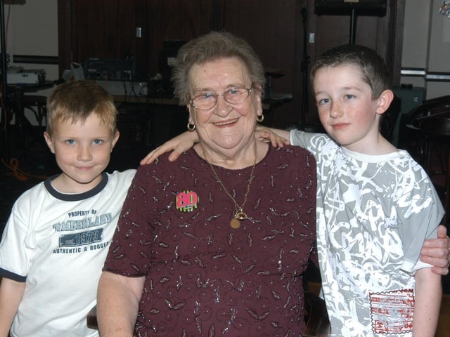 Parties and celebrations in April 2005.