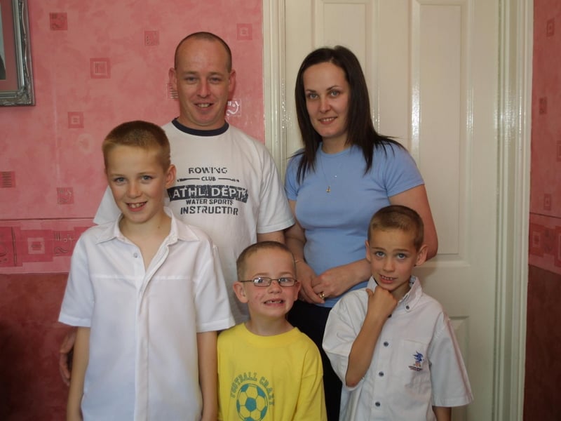 Parties and celebrations in Derry back in August 2004. Bronan Canning.