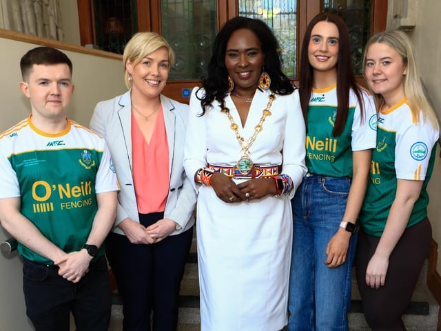 Mayor Lilian Seenoi Barr with coaches from Craigbane GAC and Clann na nGael GAC. From left are Marc Henry, Catherine Loughery, Hannah Sheerin and Clodagh McGill. (Photo - Tom Heaney, nwpresspics)
