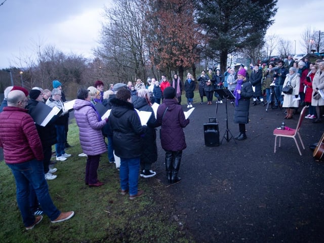 Residents of Creggan and people from across the city came together at Creggan Country Park earlier this morning to welcome the sunrise and begin a day of events across the neighbourhood to mark the Equinox.