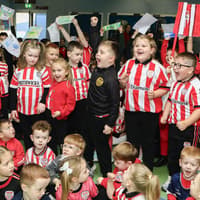18 brilliant photographs from Derry City players’ visit to Greenhaw PS in Carnhill