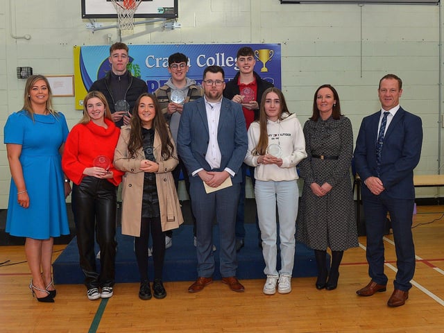 Top Leaving Certificate Students, pictured at the annual Crana College Prize Giving on Friday afternoon last with Ms Clare Bradley (BOM), on the left, Mr Dean Harron, guest speaker, Ms Sinead Anderson deputy principal and Mr Kevin Cooley principal. Photo: George Sweeney DER2246GS - 97