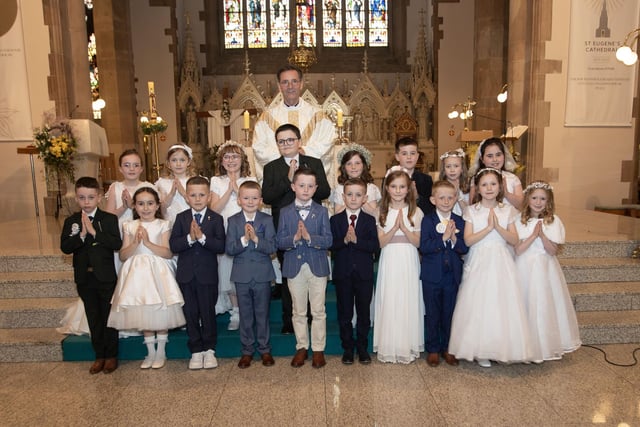 Children from the Model Primary School who received the Sacrament of First Holy Communion from Fr. Shaun Doherty at St. Eugene's Cathedral, Derry on Friday last. (Photo: Jim McCafferty Photography)