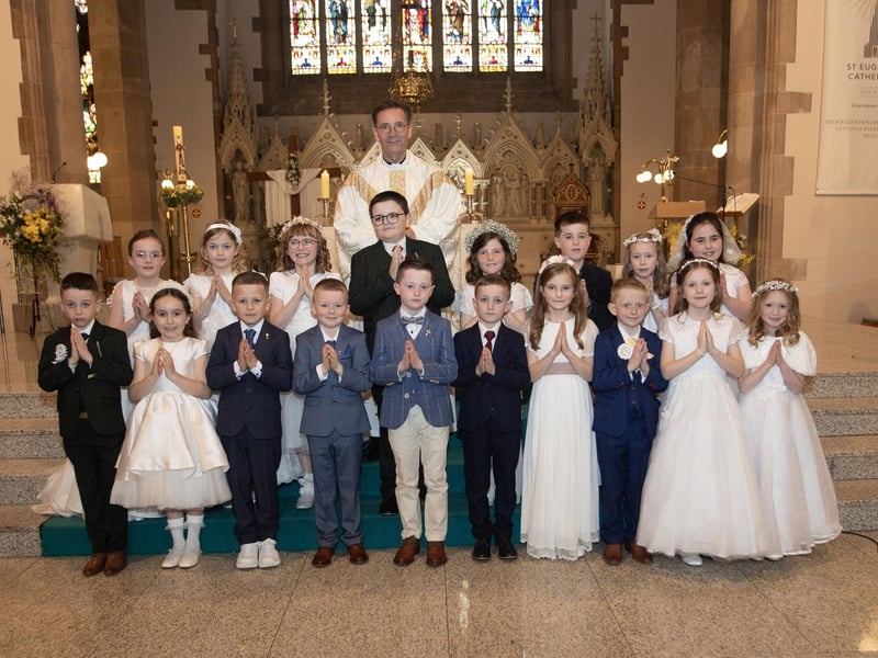 Children from the Model Primary School who received the Sacrament of First Holy Communion from Fr. Shaun Doherty at St. Eugene's Cathedral, Derry on Friday last. (Photo: Jim McCafferty Photography)