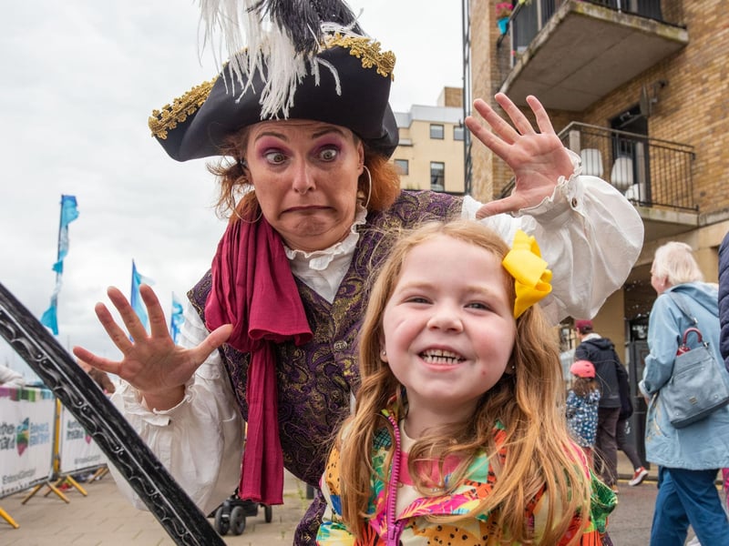 Polly the Pontoon Pirate attempts to encourage six years old Zara Preston to walk the plank during the Foyle Maritime Festival.Picture Martin McKeown. 28.06.24