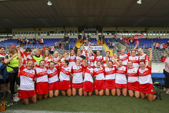 Derry celebrate after winning the 2023 Glen Dimplex All-Ireland Intermediate Camogie Championship Final Replay. (Photo: INPHO/Phil Magowan)