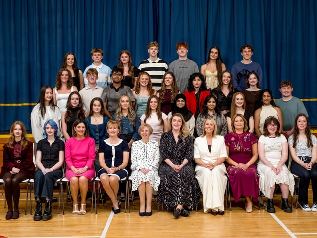 Excellence in A2 Results: Some of the pupils who achieved 3 A grades or more in their A2 Examinations with Ms Niamh Hargan (Guest Speaker), Mrs Jacinta Bradley (Vice Chairperson, Board of Governors), Dr Marie Ferris (Principal), Mrs Brónach O’Hare (Vice Principal),Ms Catherine Hughes(Senior Teacher)& Ms Maeve Mc Menamin (Senior Teacher). Lumen Christi College.